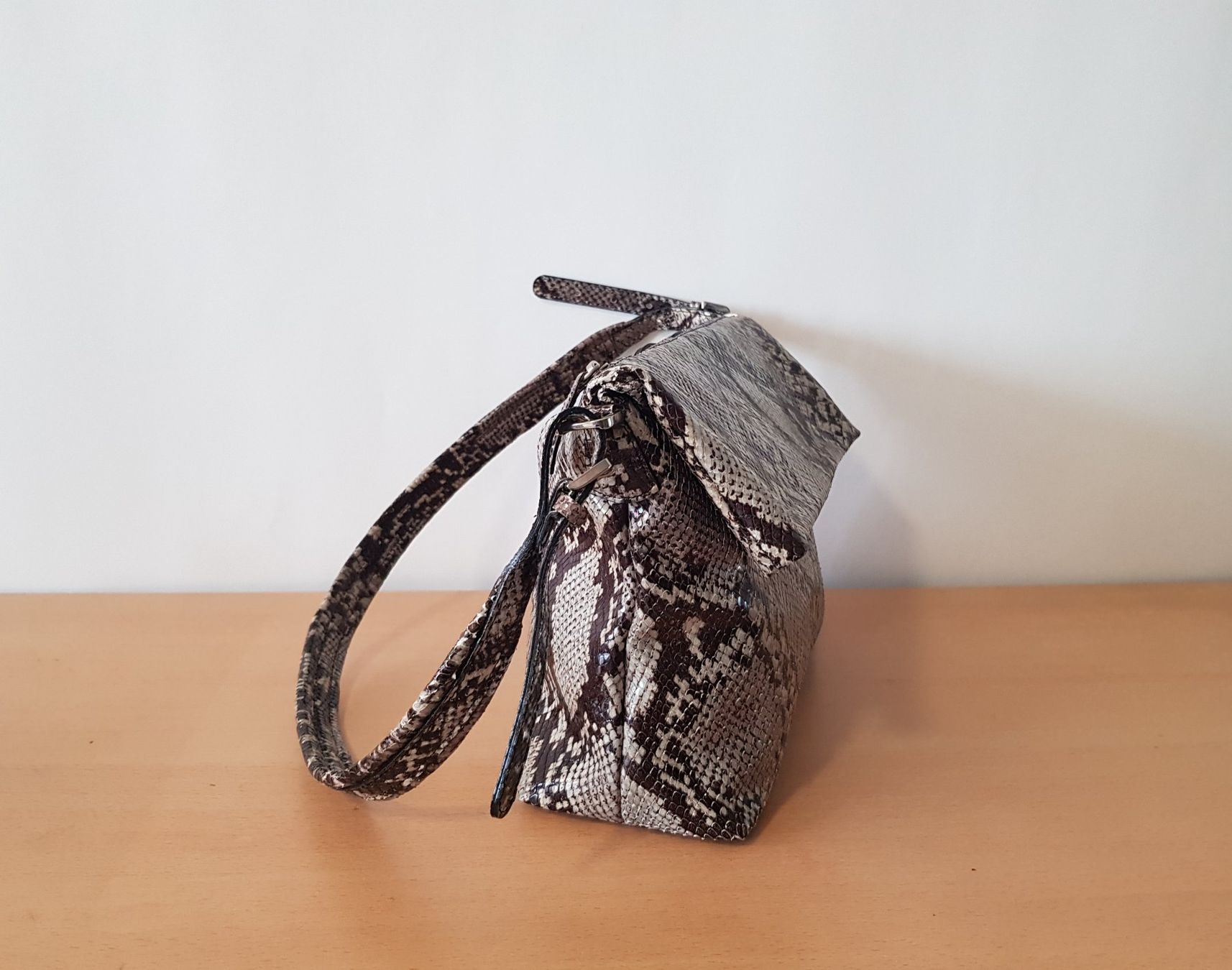 Taschen für Damen: Pollini Ledertasche/Umhängetasche – Gebraucht aus Basel von Birs868 2