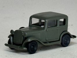 GB1- Brekina Opel P 4 Tarnfarbe Militär