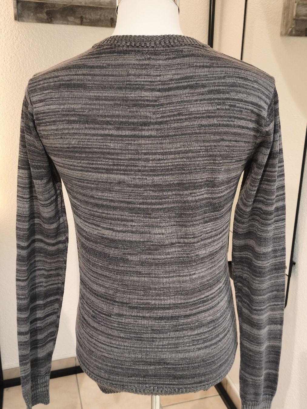 Maglioni & Felpe: Herren Pullover Timezone grau meliert Grösse M neuwertig – Nuovo (secondo la descrizione) da Emmetten venduto da SecondhandSiska 2
