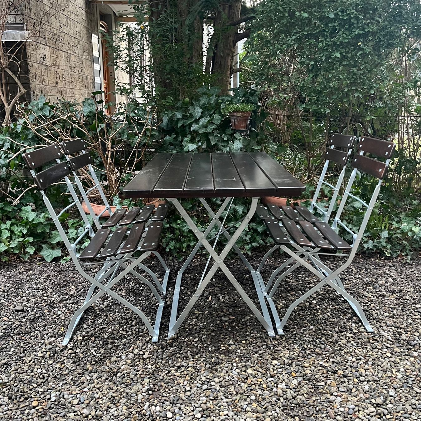 Tischset: Gartengarnitur Gartentisch Gartenstühle Biergartebmöbel – Gebraucht aus zürich von  2