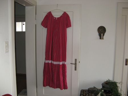 Langes Kleid Gr. 44