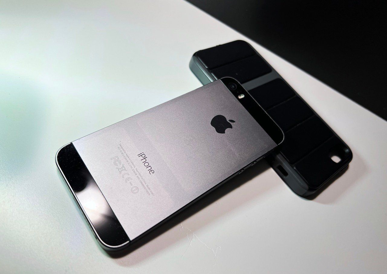 Apple Handys / Smartphones: iPhone 5s 64GB space gray mit Case – Gebraucht aus Lachen von Feldmoos_8853 3