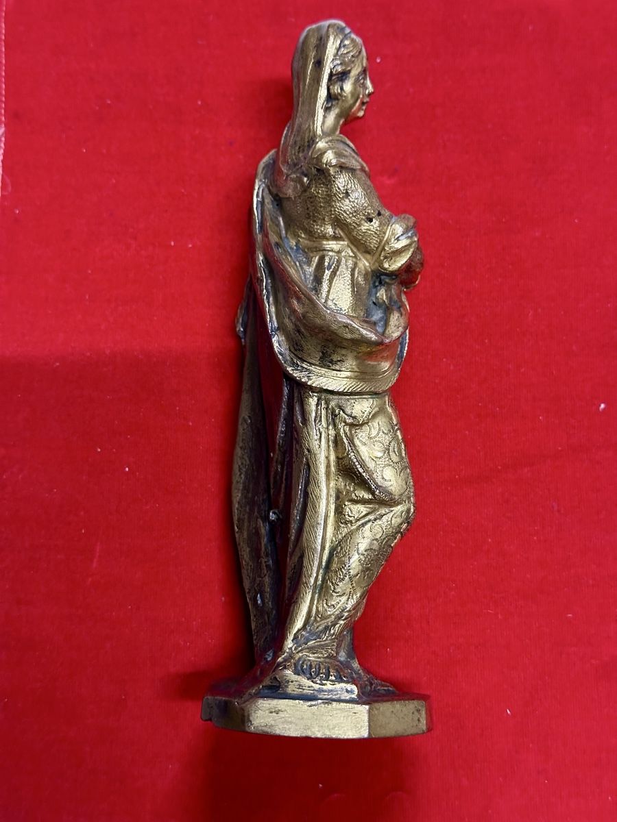 Statuette en bronze , patine dorée , non signé. (D'occasion) à Genève — free download