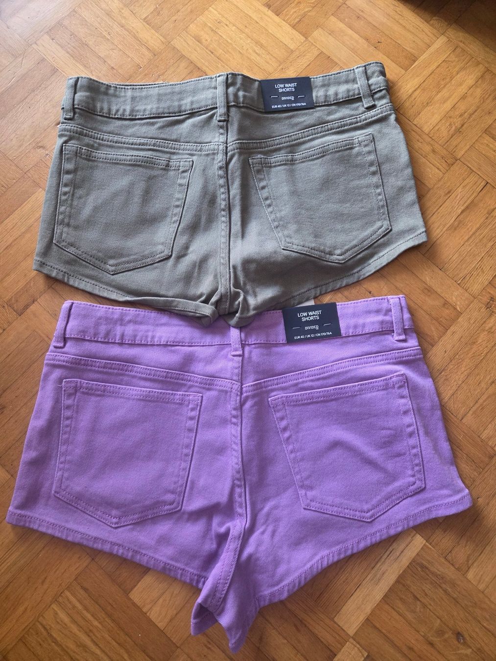 H&M Pantaloni: 4 neue Hot-Pants Gr. 40 – Nuovo (secondo la descrizione) da Basel venduto da grandfamily 1