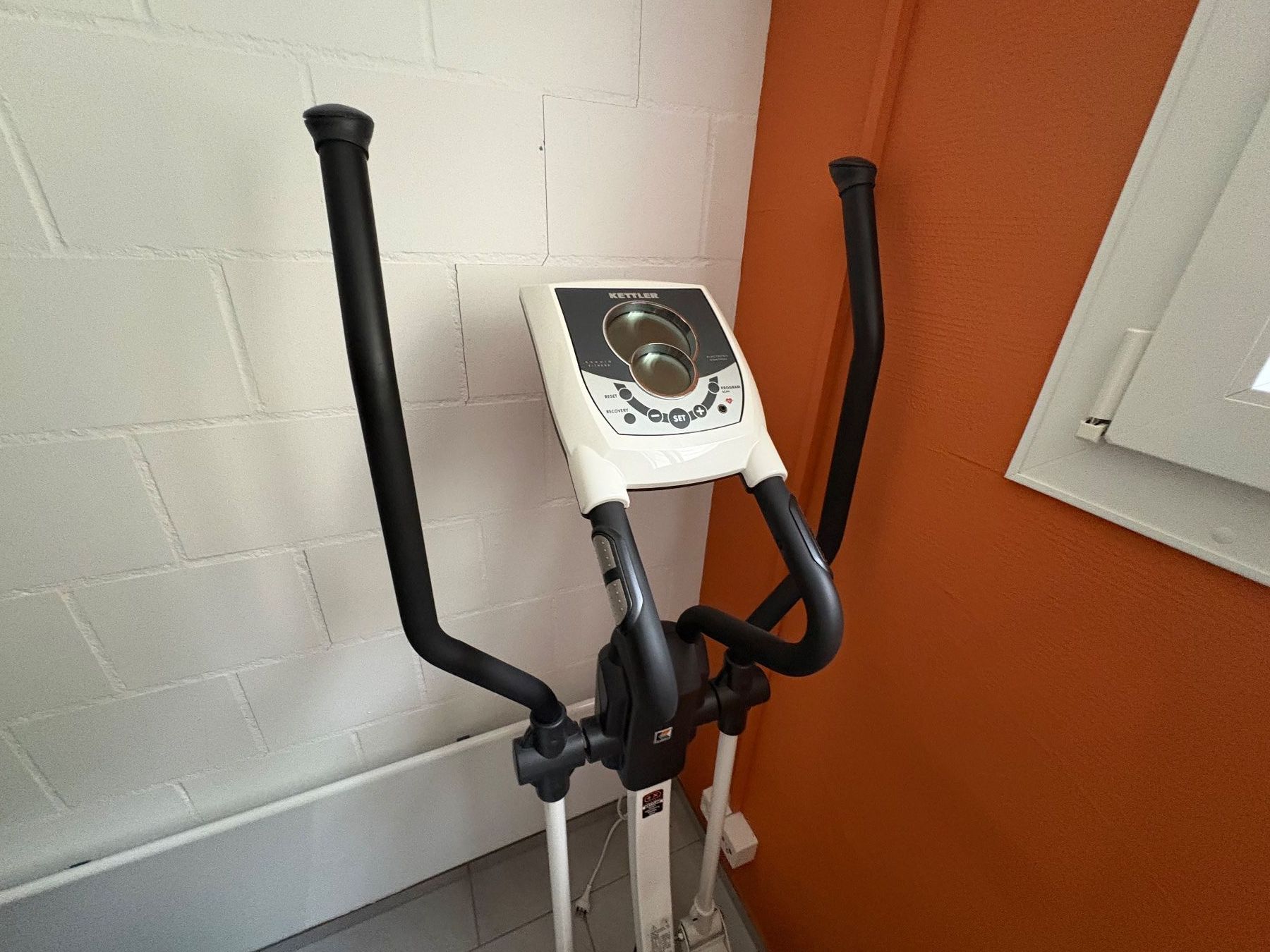 Kettler Hometrainer: KETTLER Crosstrainer Mondeo LE – Gebraucht aus Zuzwil SG von Zibu-3 3
