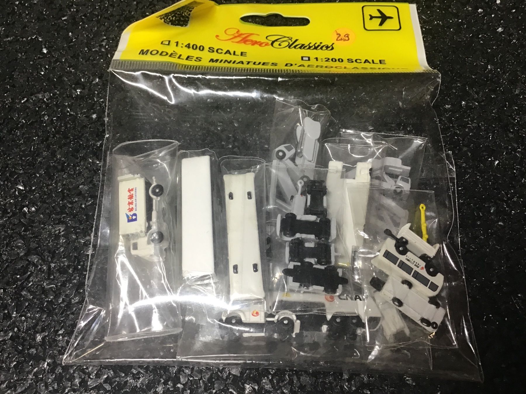 Modellini d'auto: AERO CLASICS  SET  1:400 – Usato da Männedorf venduto da Spezial-Modelle 1