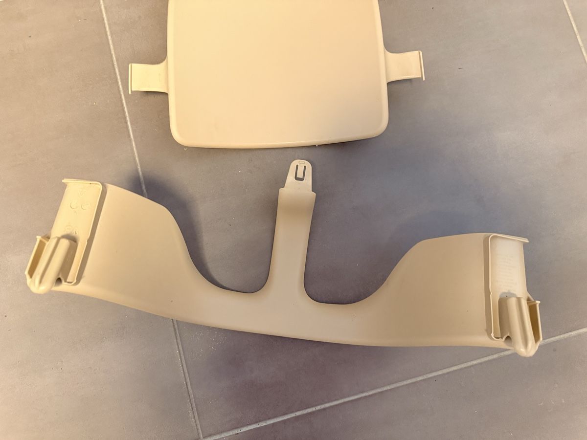 Stokke Chaises hautes: Stokke Tripp Trapp Babyset beige – D'occasion à Fraubrunnen par Kimimyla 2