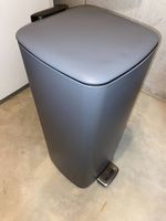 Poubelle Gris Mat