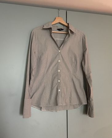 hellgraue fein gestreifte Bluse mit Kragen, H&M, 42