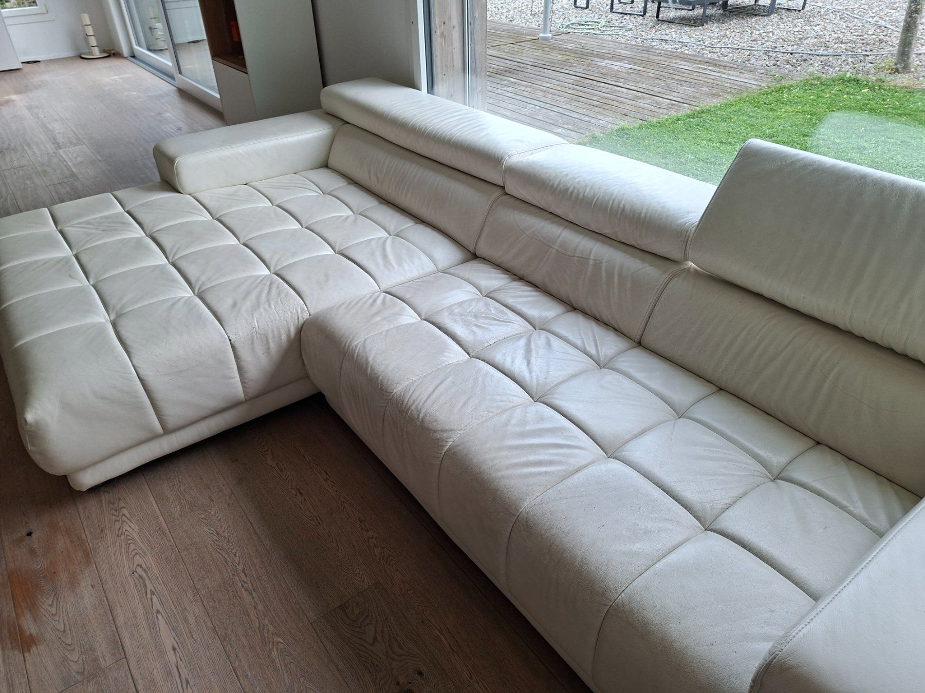 Divani: Sofa Leder Weiss – Usato da Hämikon venduto da gas_nd2n 2