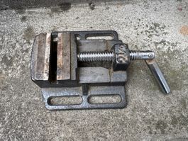 Maschinenschraubstock