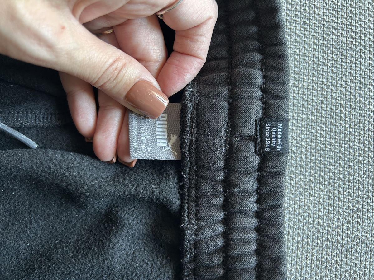Puma Hosen: Pantalon Puma – Gebraucht aus Muraz (Collombey) von Jul_ff 2