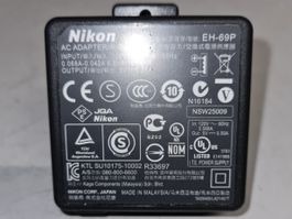 Nikon USB Charger für Kameras EH-69P