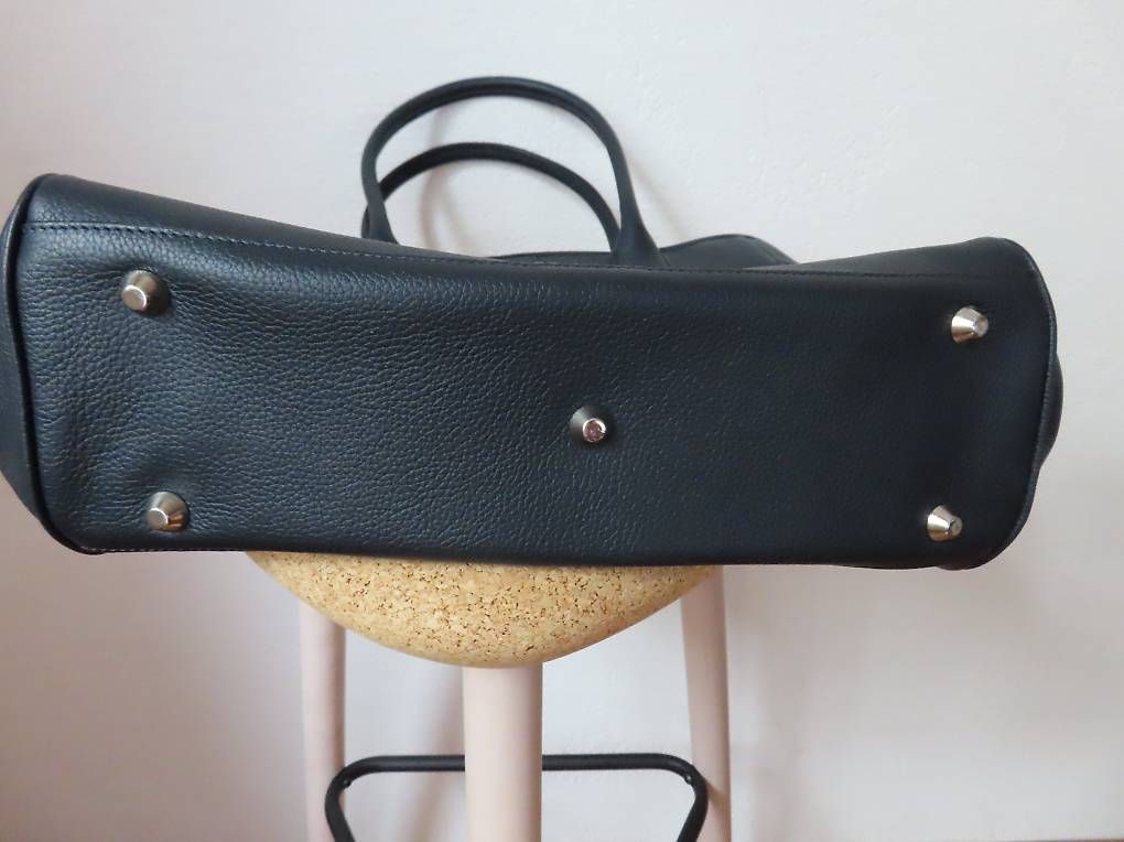Sacs femmes: Sac BERTHILLE – D'occasion à La Sarraz par jaccardmar 2