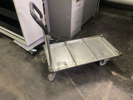 Massiver Transportwagen ab 1.-