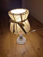 Nachttischlampe