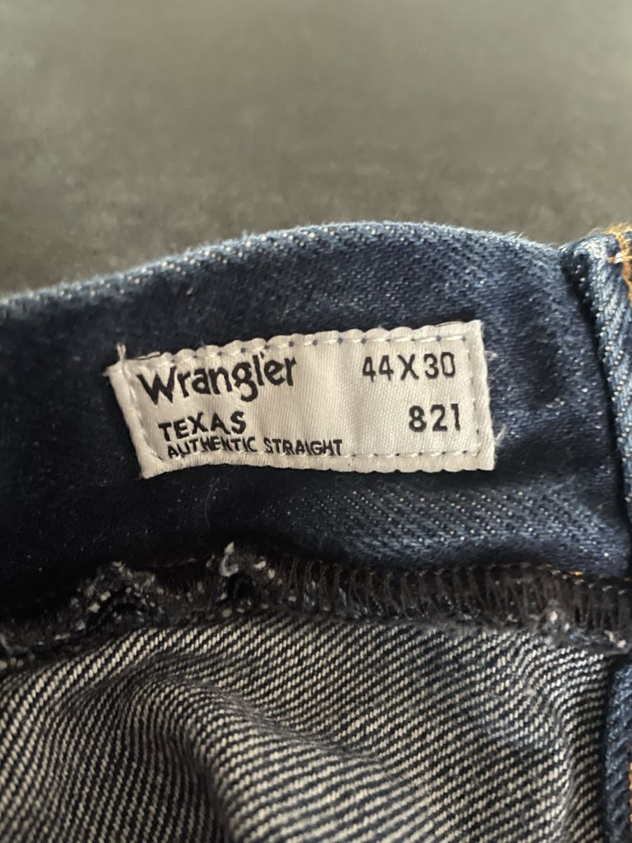 Wrangler Jeans: Jeans Wrangler W44 L30 Texas – Gebraucht aus Vallamand von Bricbracbroc82 5
