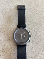 MVMT Armbanduhr mit Lederband, schwarz