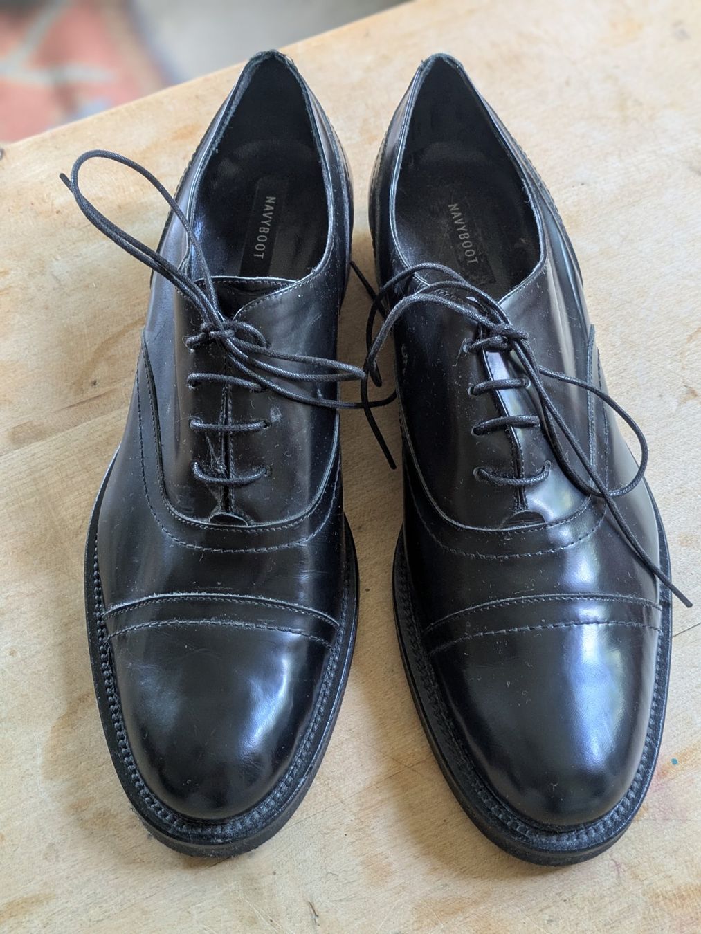 Navyboot Damenschuhe: Elegante Schuhe von Navyboot – Gebraucht aus Dornach von mkh_8yst