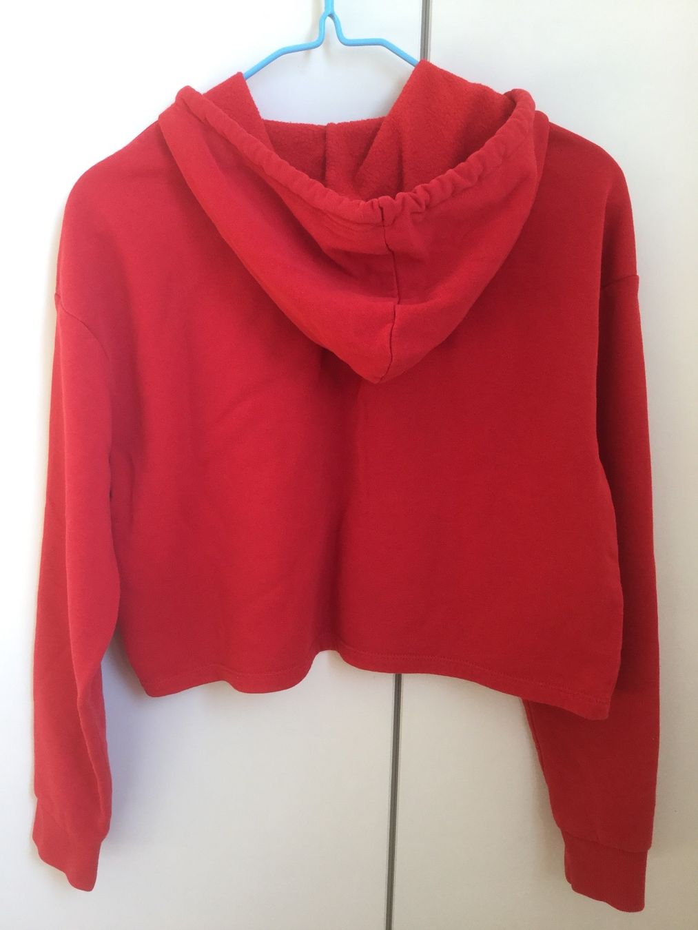 H&M Maglioni & Felpe: H&M red Sweater S + Oxylane blue Sweater S – Usato da Zürich venduto da Sophie0569 4