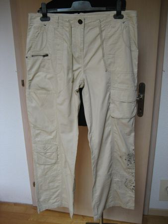 Pantalon fin taille 42, neuf