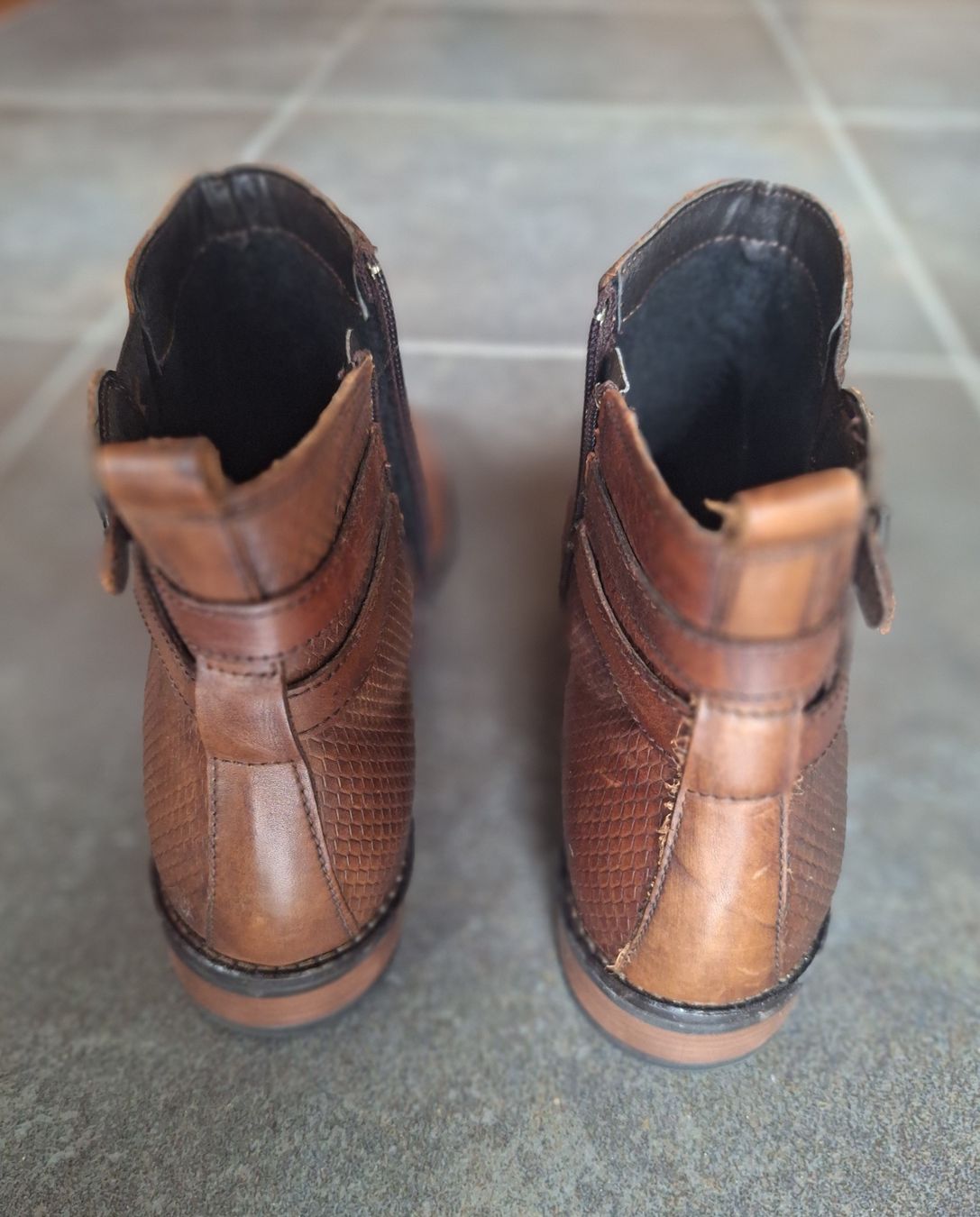 Scarpe da donna: Braune Stiefeletten – Usato da Wangen ZH venduto da MarianneMunz 1