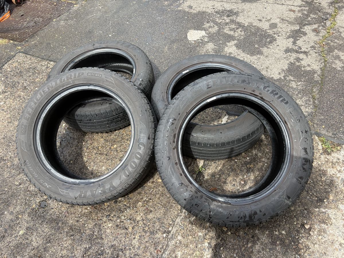Pneus & Kompletträder: 225/60R18 Reifen Goodyear – Gebraucht aus Wettingen von Nici1932