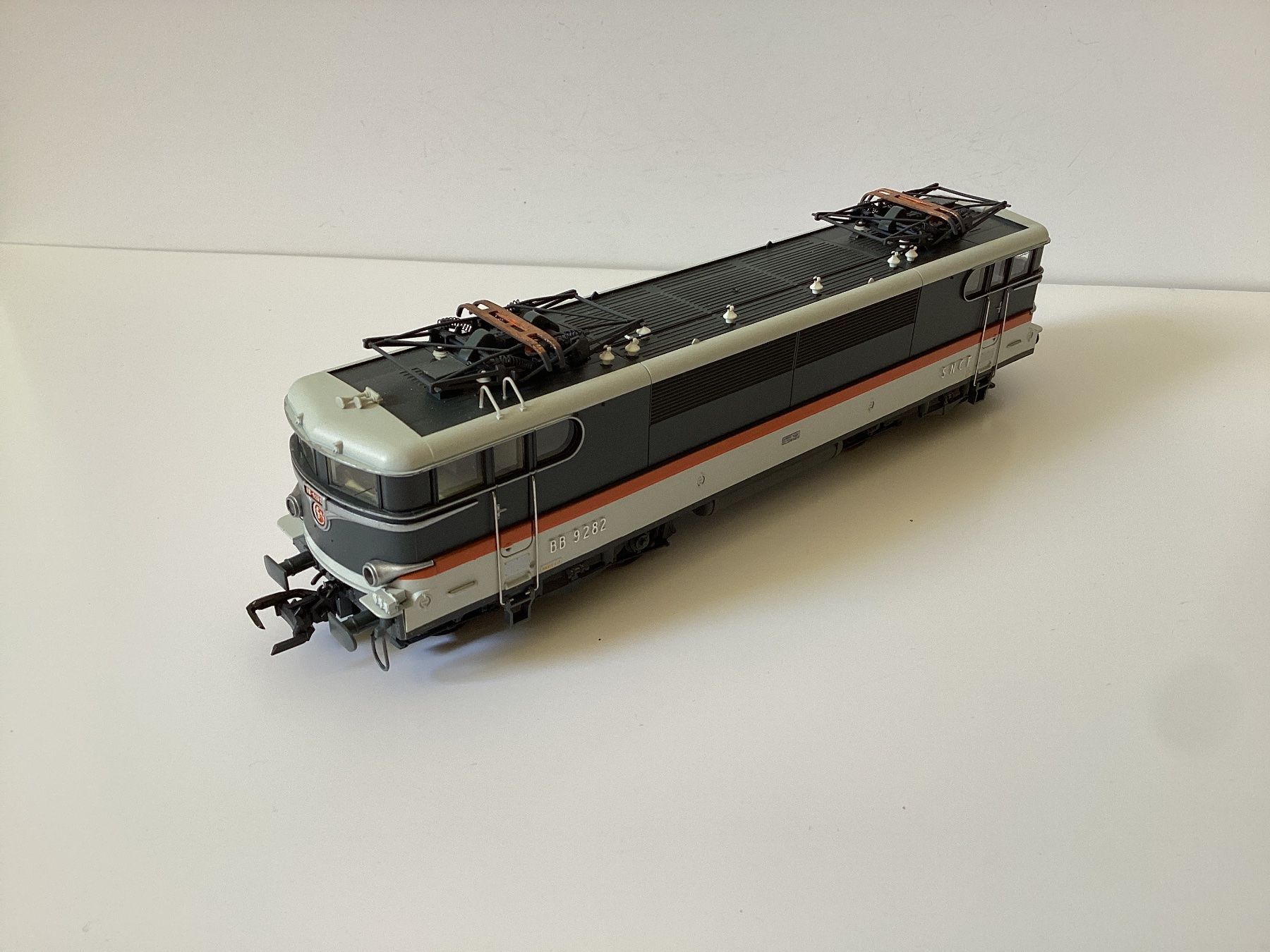 Roco Modellini di ferrovie: Roco 43564 SNCF BB 9282 H0 1:87 – Usato da Effretikon venduto da simtek_de