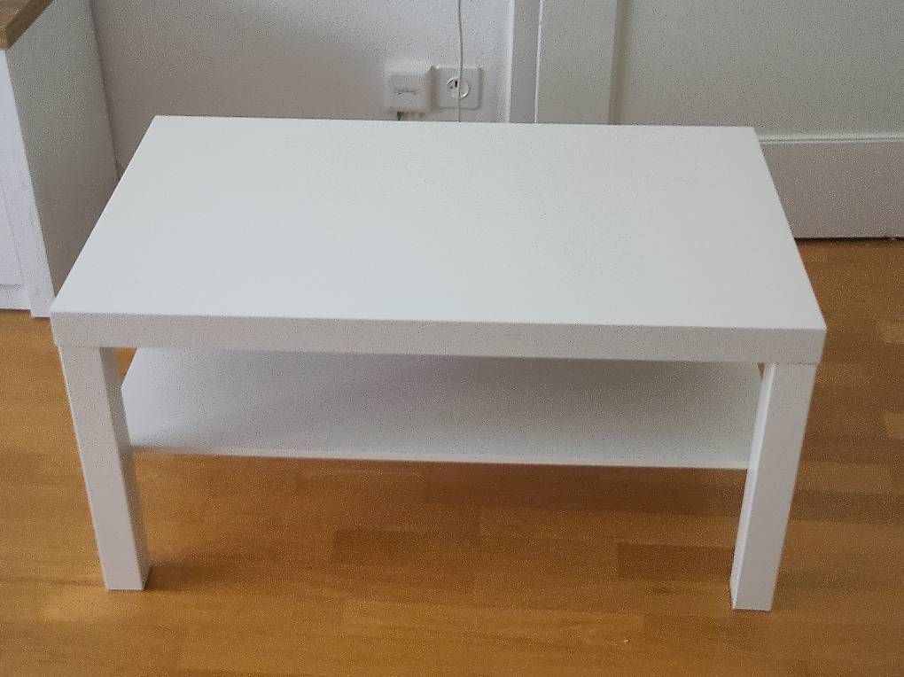 Tische: Weißer Couchtisch mit Ablage – Gebraucht aus Zürich von ana_h5cq