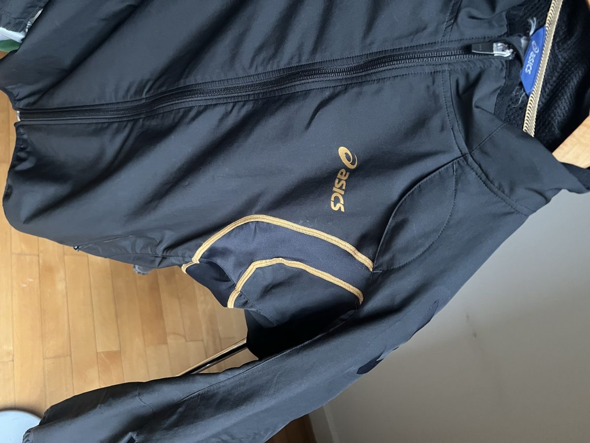 Giacche: Asics Jacke – Usato da Zürich venduto da bru12 4