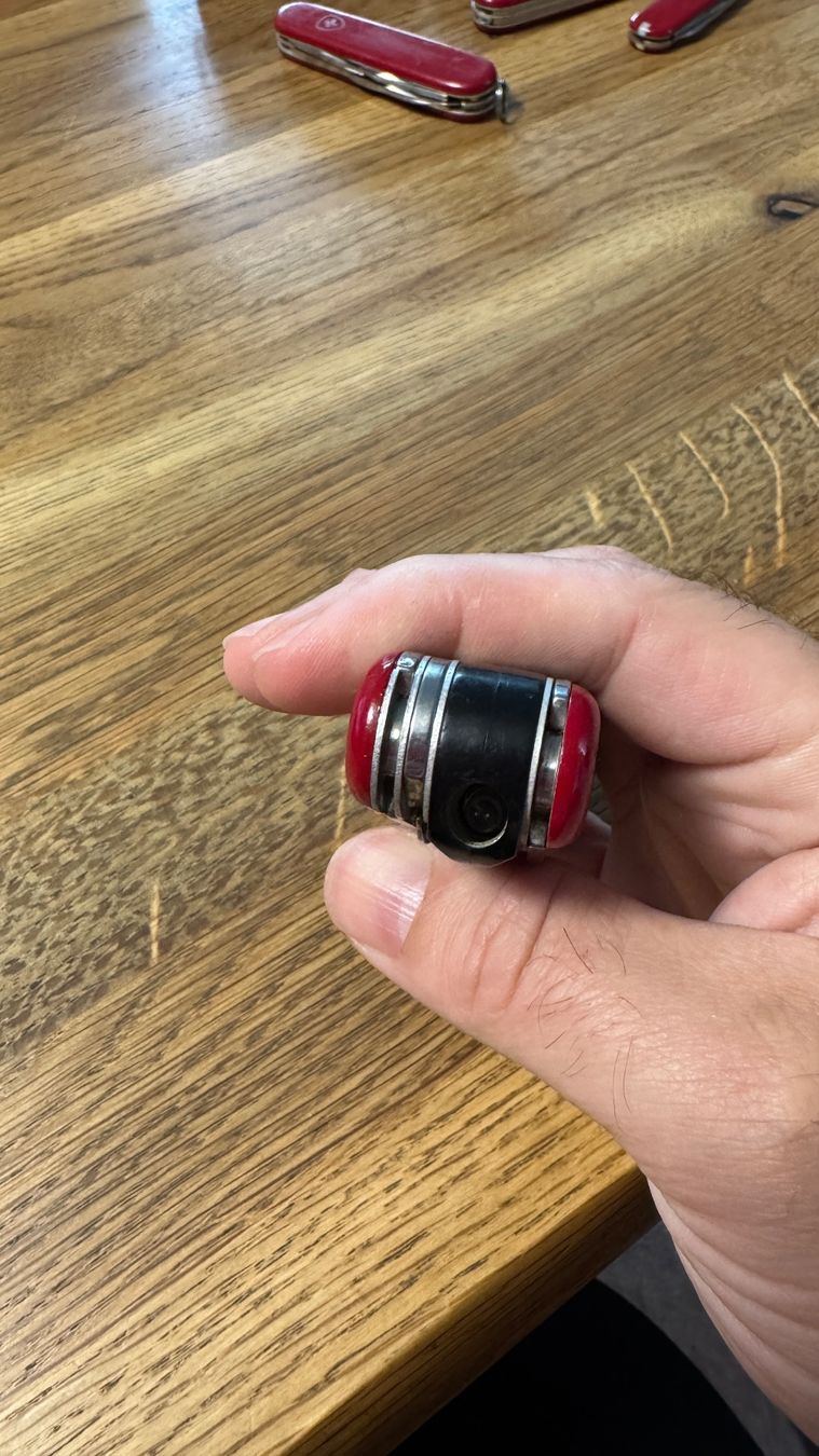 Wenger Couteaux de poche: Wenger Sackmesser mit Lampe (alt) – D'occasion à Burgdorf par Catbagger64 2