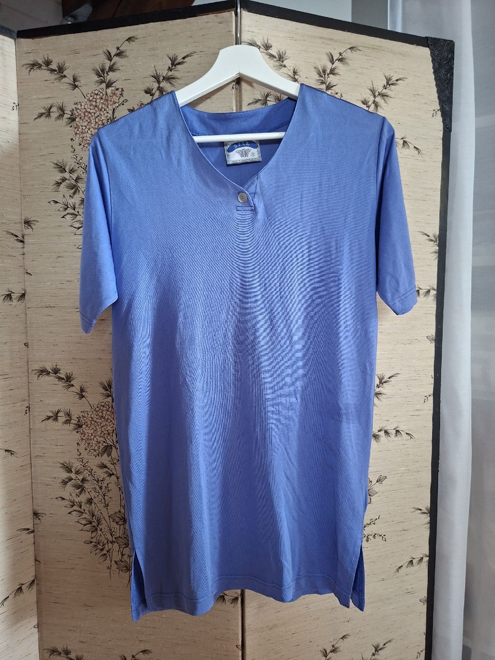 Top: Top long 100% soie - Taille S/M – Usato da Lausanne venduto da Super-cerise