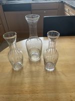 3 Karaffen oder Blumenvasen