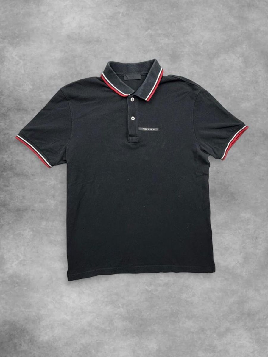 Prada Polo-Shirts: Prada polo – Gebraucht aus Erlinsbach SO von TogaResell