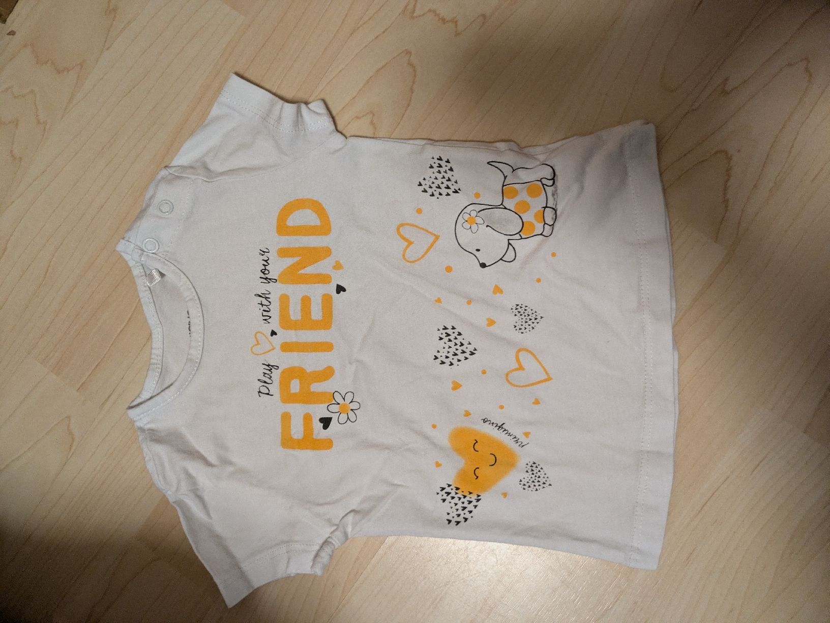 Camicie, Top & T-shirt: tshirt – Usato da Lengnau Ag venduto da Mona_03
