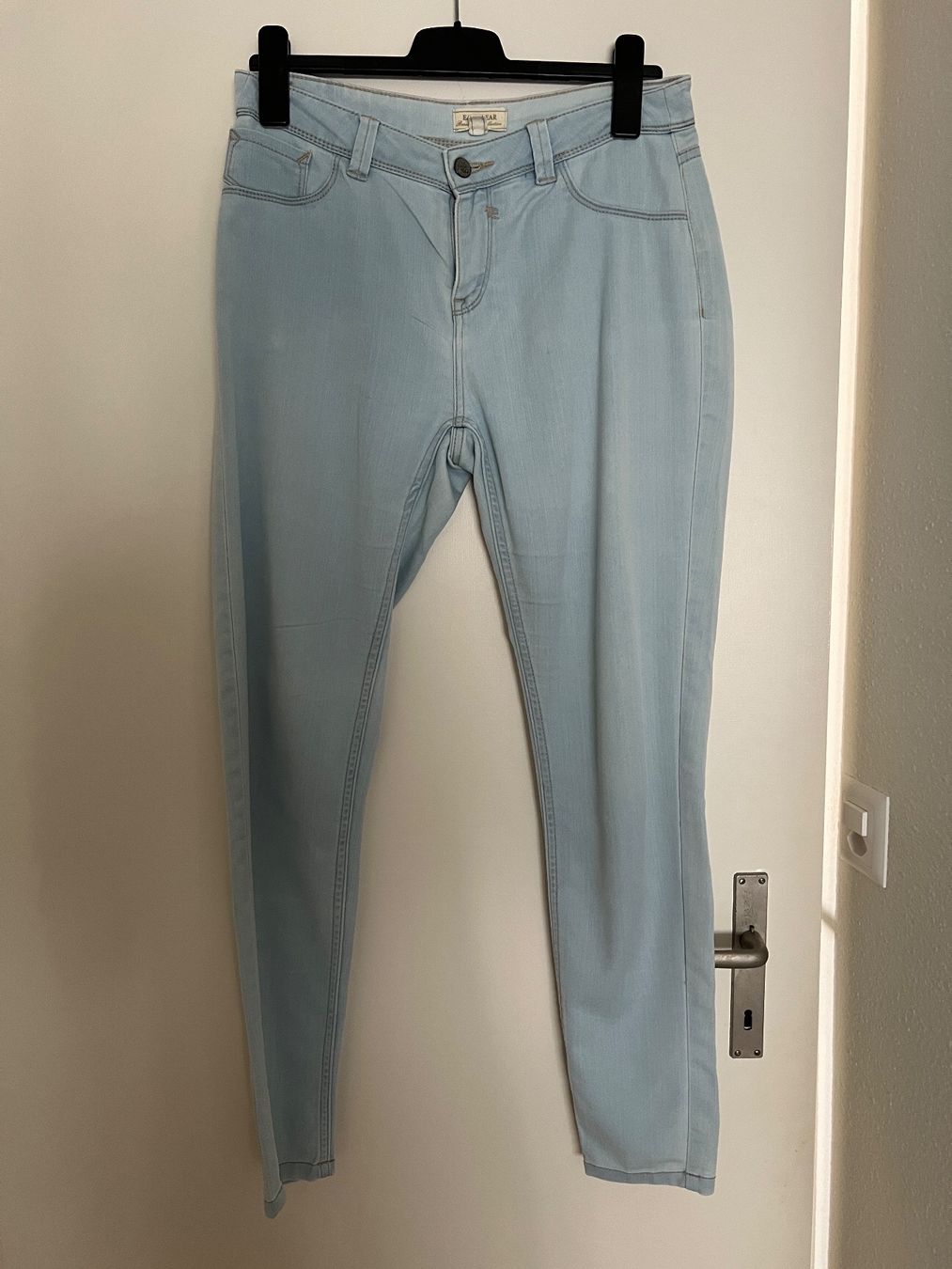 Jeans: Hell Jeans EASYWEAR 42 – Usato da Horgen venduto da linuxrp 1