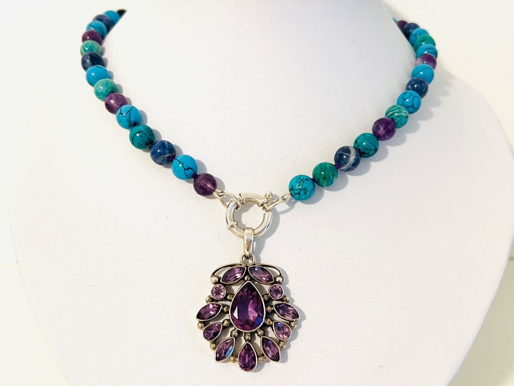 Catenine: Amethyst & Edelstein Halskette - Sterling Silber – Nuovo e nell'imballaggio originale da Rüschlikon venduto da ThereseJewelryDesign 1