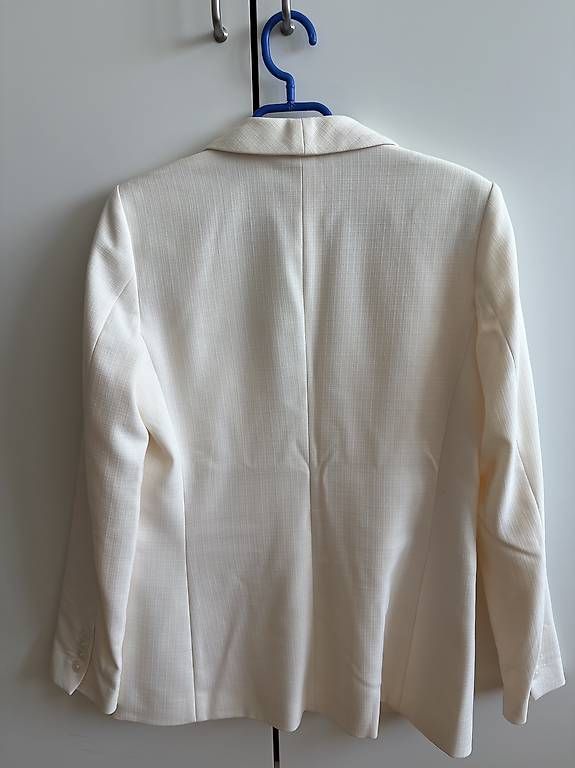 C&A Giacche: Weisser Blazer, C&A, Grösse 38 – Nuovo (secondo la descrizione) da Zürich venduto da Tamara066 3