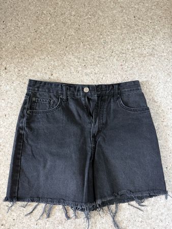 Jeansshorts PULL&BEAR Damen Schwarz Grösse S neuwertig