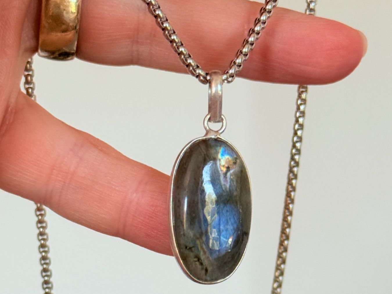 Catenine: Collier avec Labradorite – Nuovo e nell'imballaggio originale da Genève venduto da AWWA