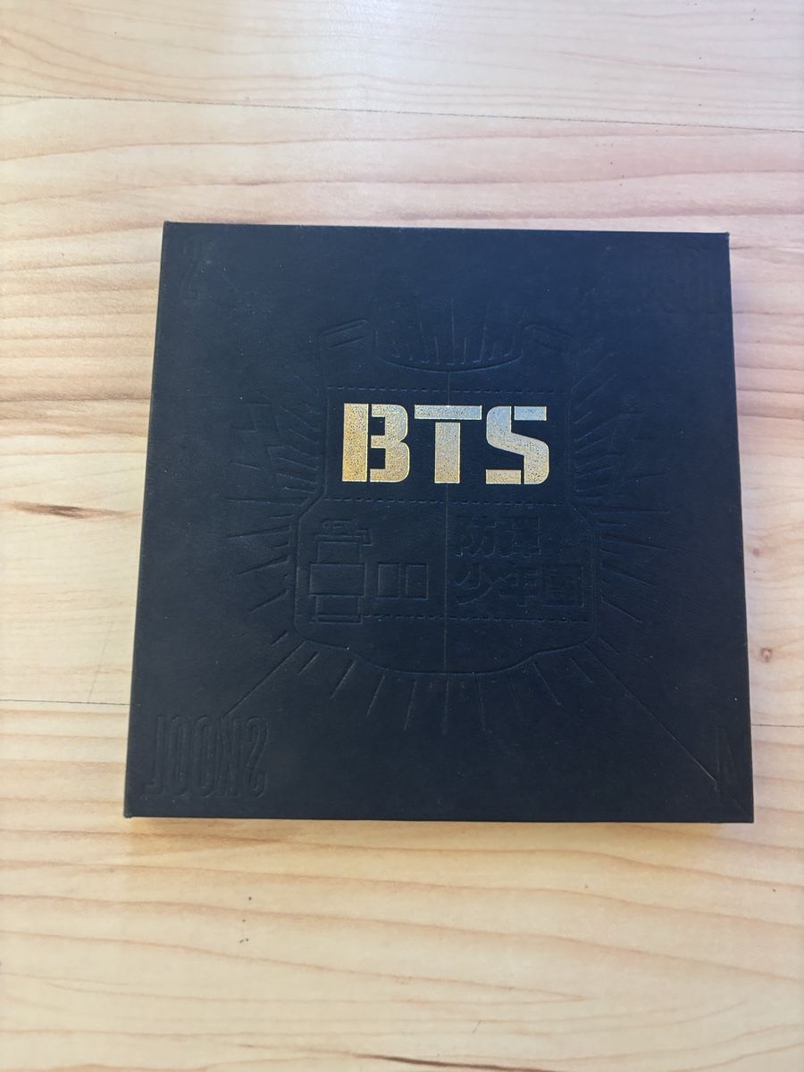 CD: Album BTS 2 COOL 4 SKOOL – Nuovo (secondo la descrizione) da Basse-Nendaz venduto da Glassey-celia19