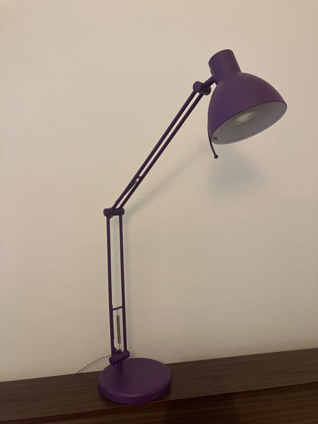 Lampade: Frandsen Tischlampe  violett – Usato da Zürich venduto da 5xnd