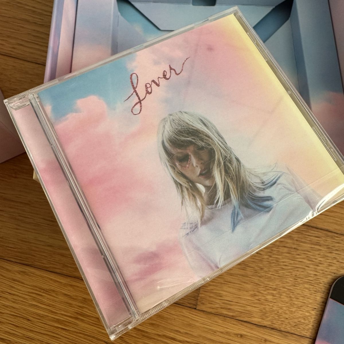 CD: Taylor Swift Lover Box Set – Nuovo (secondo la descrizione) da Sursee venduto da giu_205 2