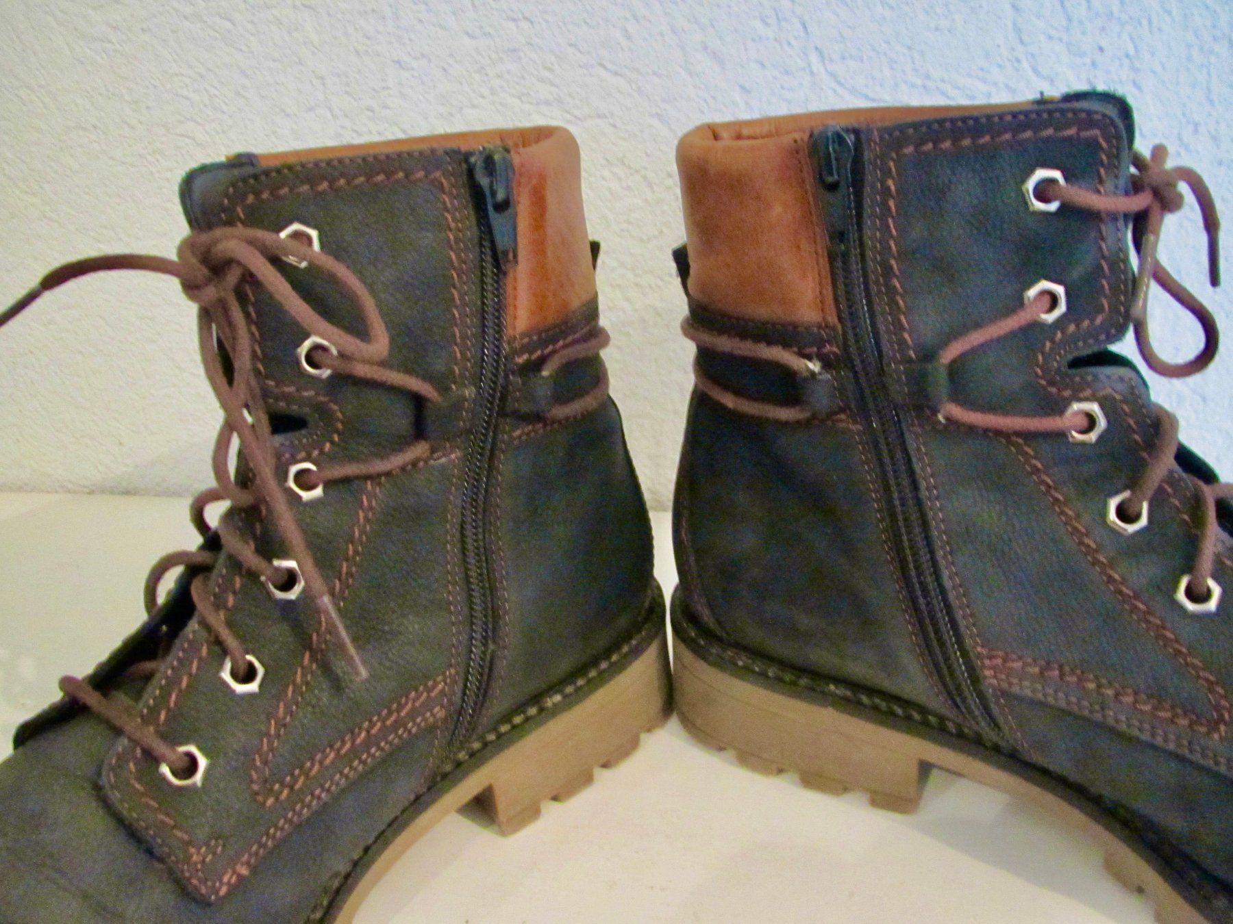 Gabor Scarpe da donna: BOTTINES GABOR CUIR BLEU 40 – Usato da Murten venduto da Selliot 2