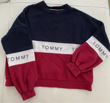 Tommy Hilfiger Pullover 🌸