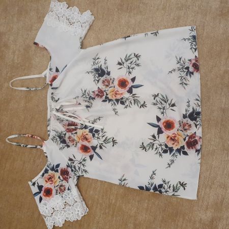 Blouse à fleurs taille L neuf