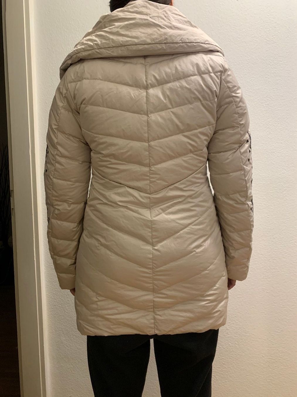 Odd Molly Jacken: Odd Molly veste hiver T. 40 beige – Gebraucht aus Sonceboz-Sombeval von michael.l 1