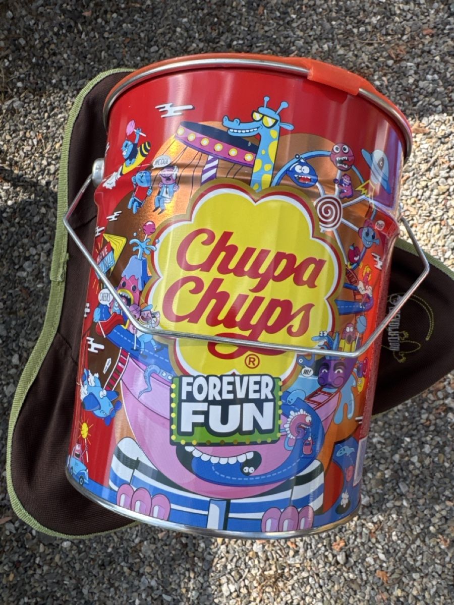 Autres articles pour la maison: Chupa Chups Forever Fun Blechdose mit Henkel bunt  – Neuf (Voir description) à Horgen par CS75