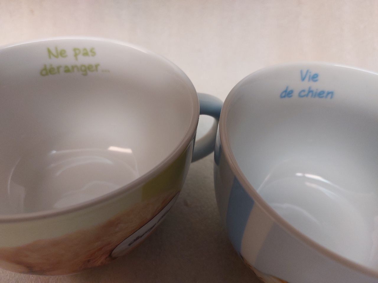 Tazze: 2 Mugs featuring dogs - 2 Tassen mit Hunden – Nuovo (secondo la descrizione) da Pambio Noranco venduto da Pol69 2