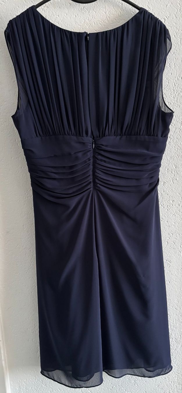 C&A Kleider: Schwarzes Abendkleid Grösse 42 – Gebraucht aus Zürich von IlkaK 1
